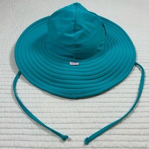 Ruffle Butts Bright Teal Sun Hat. Size 6-10.